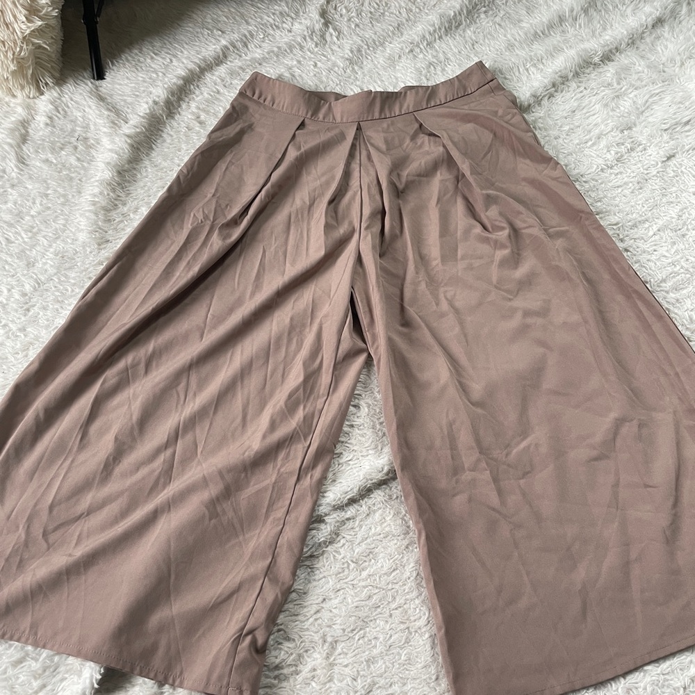 Dusty pink tan pants